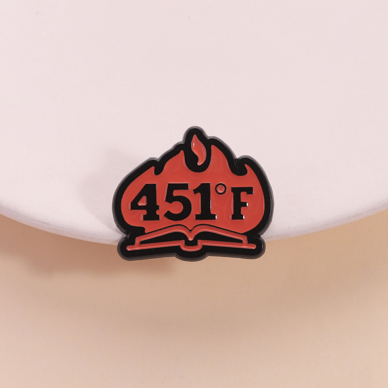 Fahrenheit 451 Book Enamel Pin - Science Buddies 评论和价格